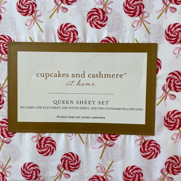 Cupcakes & Cashmere 4-Piece KING Sheet Set Holiday Peppermint Lollipops Bows NEW - Picture 3 of 10